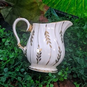 Vintage Sadler England Porcelain Creamer Garland Laurel Gold Leaves